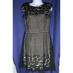 Adorne Mariah Pleated B/W Houndstooth Lace Panel Dress Size 6